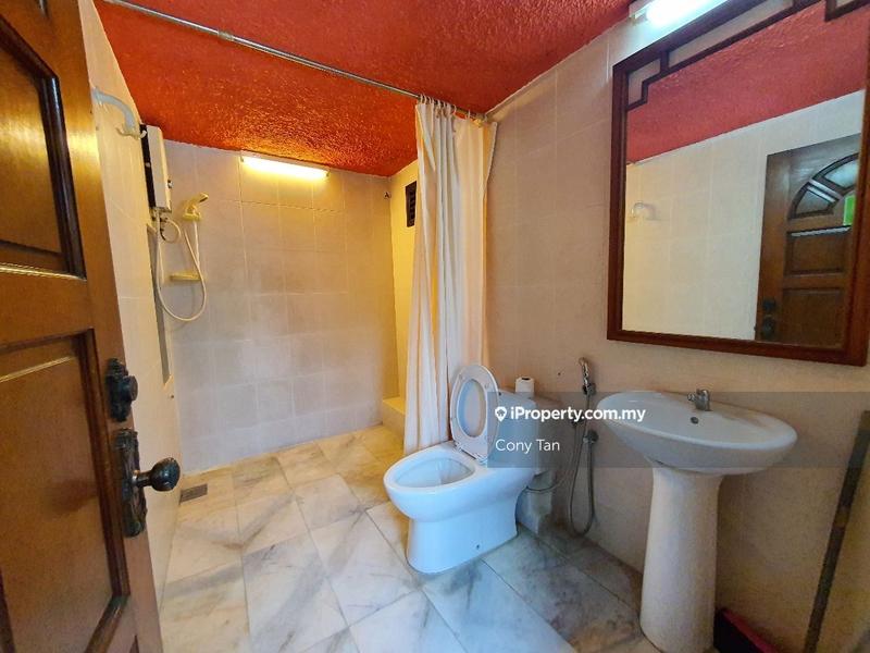 For Sale - Bukit Bintang 5 storey shop Jalan Mesui