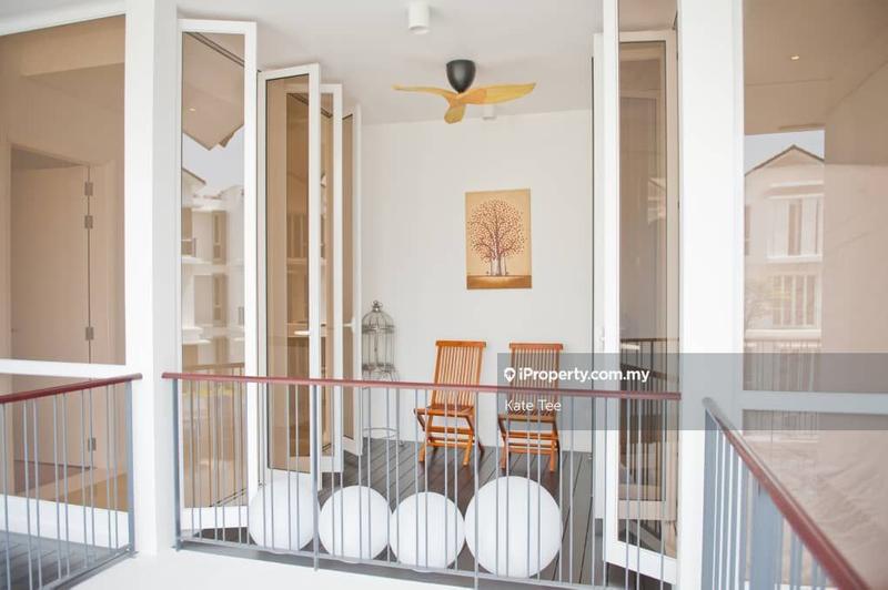 Bungalow House untuk Disewa di Emerald Bay, Johor Bahru oleh Kate Tee - iProperty.com.my