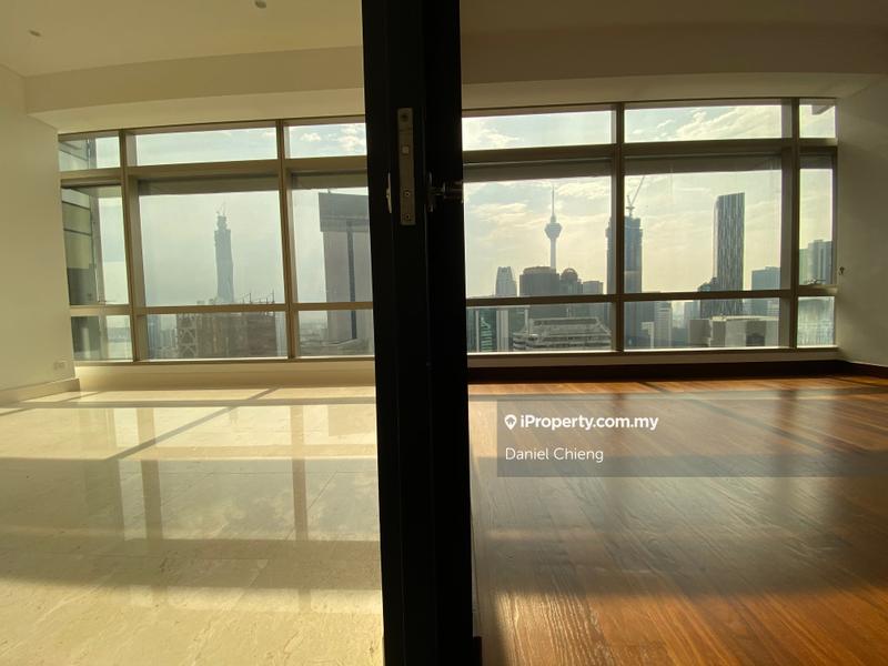 For Sale - Banyan Tree Signatures