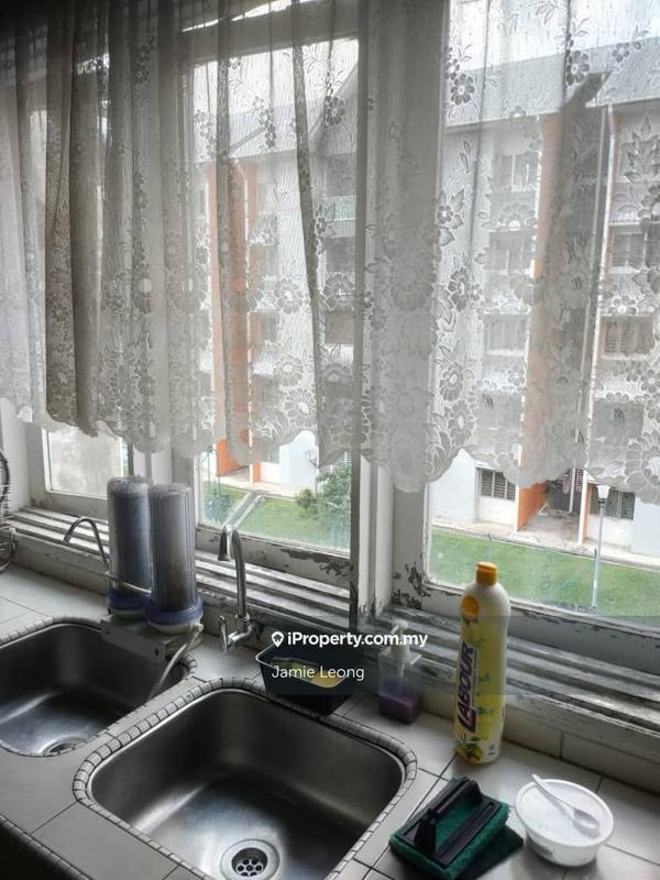Pangsapuri untuk Dijual di Putra Apartment oleh Jamie Leong - iProperty.com.my
