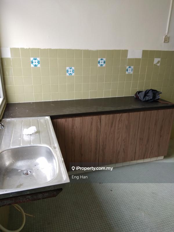 2-storey Terraced House for Sale in Taman Overseas Union (Taman Oug), Jalan Klang Lama (Old Klang Road) by Eng Han - iProperty.com.my