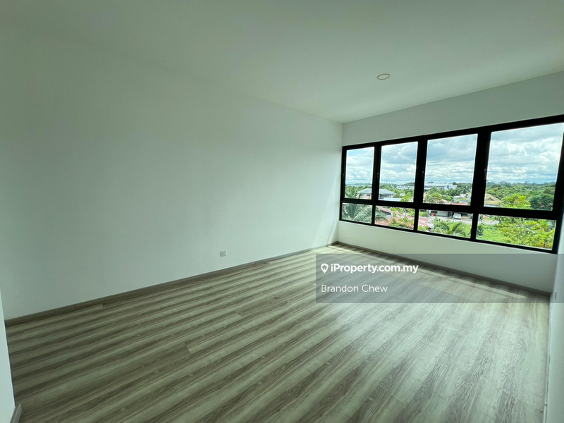 For Sale - P' Residence