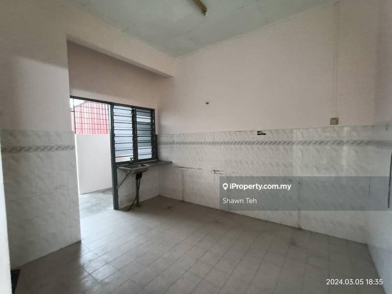 Semi-Detached House for Sale in Bukit Cheng, Cheng by Shawn Teh - iProperty.com.my