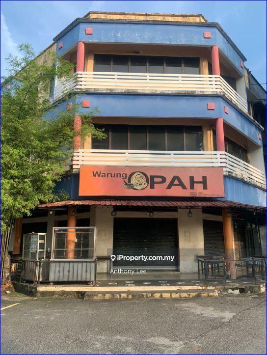 For Rent - Ground Floor Corner Shop Taman Ttdi Jaya Shah Alam to Let 2800sqft 40x75