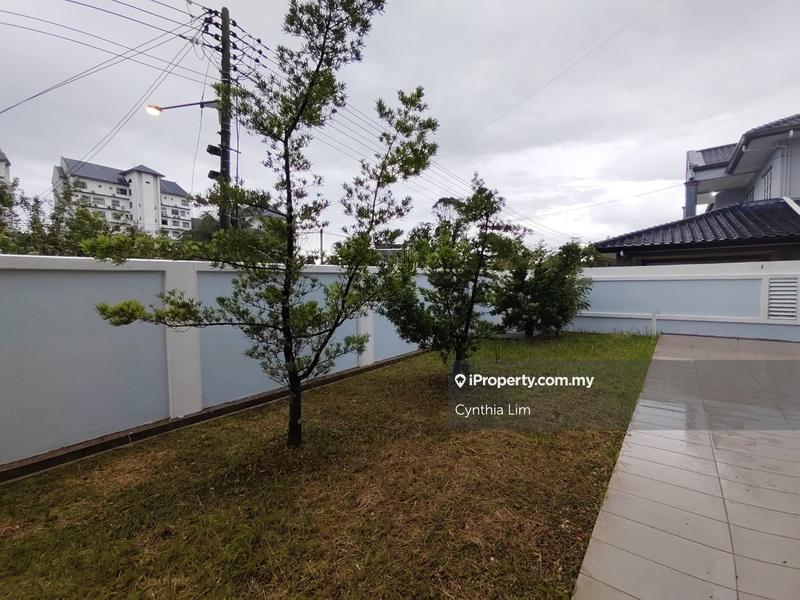 Rumah Berkembar untuk Dijual di Kuching, Sarawak oleh Cynthia Lim - iProperty.com.my