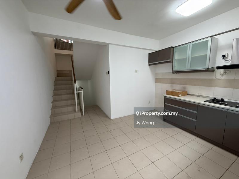 Townhouse for Sale in Eastwood Terrace, Kayu Ara, Bandar Utama, Bandar Utama by Jy Wong - Kitchen - iProperty.com.my