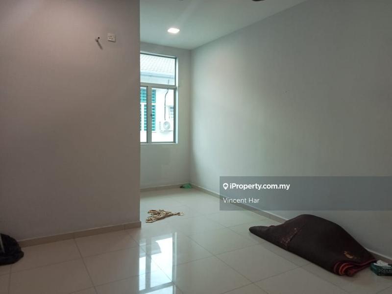 Rumah Berkembar untuk Dijual di Taman Suria Jaya, Sitiawan oleh Vincent Har - iProperty.com.my