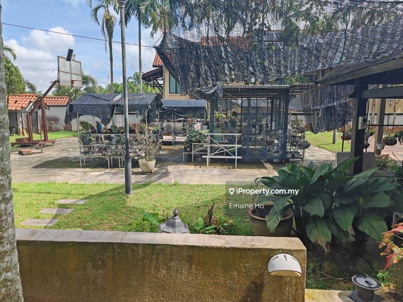 Bungalow House for Sale in Bukit Rahman Putra, Sungai Buloh by Emaine Ho - iProperty.com.my