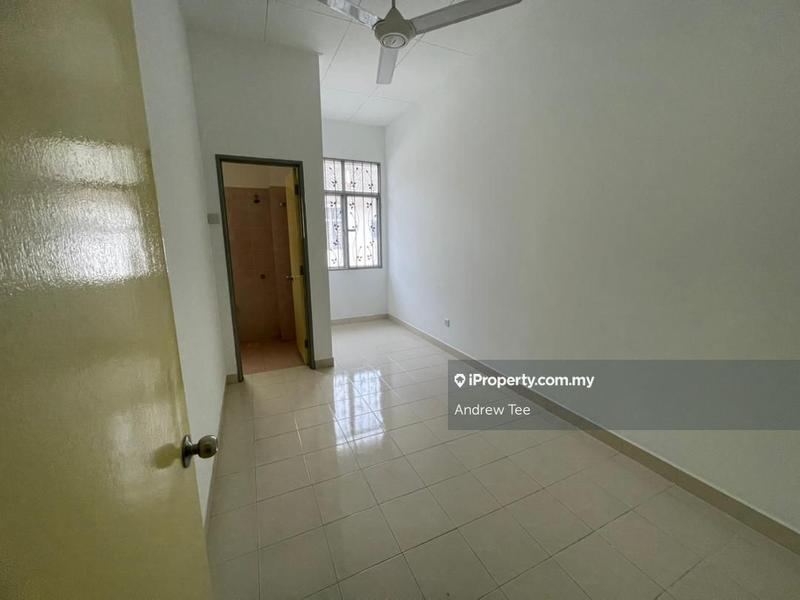 Rumah Berangkai 2 Tingkat untuk Dijual di Saujana Puchong, Puchong oleh Andrew Tee - iProperty.com.my