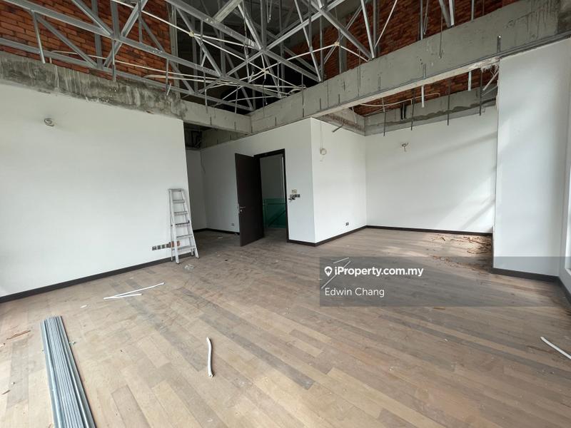 Rumah Berkembar untuk Dijual di Bandar Kinrara Seksyen 1, Bandar Kinrara oleh Edwin Chang - iProperty.com.my