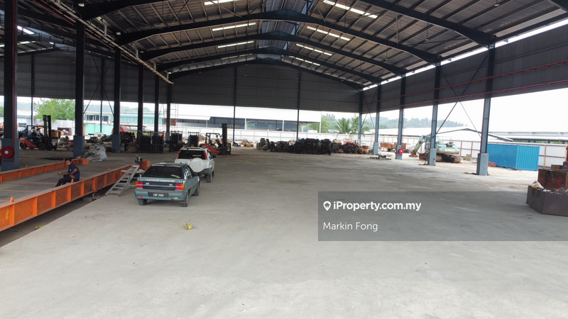 Gudang untuk Disewa di 𝑷𝒆𝒓𝒊𝒏𝒅𝒖𝒔𝒕𝒓𝒊 𝑫𝒂𝒎𝒂𝒏𝒔𝒂𝒓𝒂, Kuantan oleh Markin Fong - iProperty.com.my