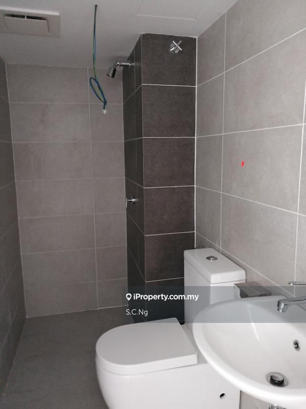 Service Residence for Sale in Pinnacle Petaling Jaya by S.C.Ng - iProperty.com.my