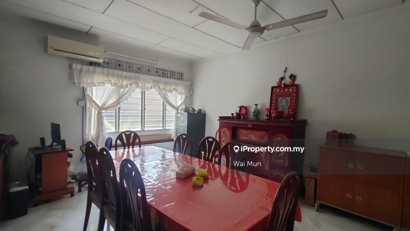 Bungalow House for Sale in Taman Million, Jalan Ipoh by Wai Mun - iProperty.com.my