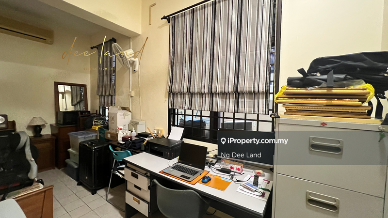 Rumah Berkembar untuk Dijual di Kawasan Perumahan Sungai Emas, Batu Ferringhi oleh Deeland - iProperty.com.my