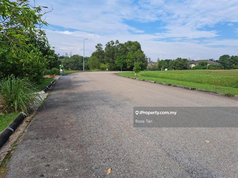 Banglo Tanah untuk Dijual di Perdana Lake View, Cyberjaya oleh Rose Tan - iProperty.com.my