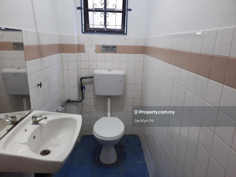 Rumah Teres 2-Tingkat untuk Dijual di Seksyen 19, Shah Alam oleh Jacklyn Fo - iProperty.com.my