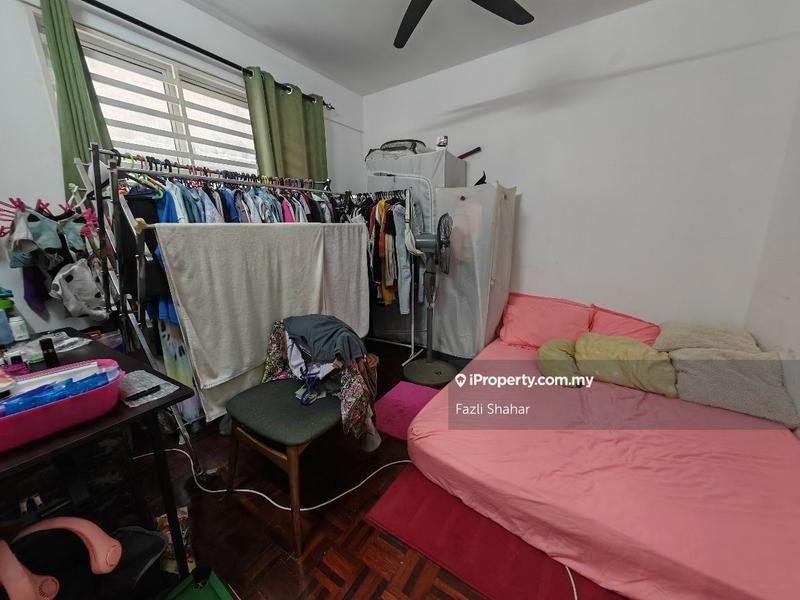 Flat for Sale in Flat Pkns Au3 by Fazli Shahar - iProperty.com.my