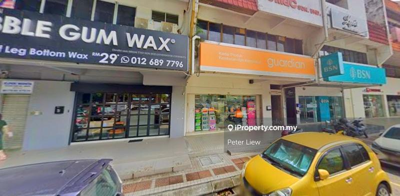 For Sale - 3 SRTY INTER SHOP AT TAMAN TUN DR ISMAIL, ROI ABOVE 4%, GOOD FRONTAGE, PRIME AREA, TTDI