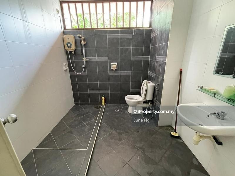Rumah Berangkai 3 Tingkat untuk Dijual di Sungai Ara, Penang oleh June Ng - iProperty.com.my