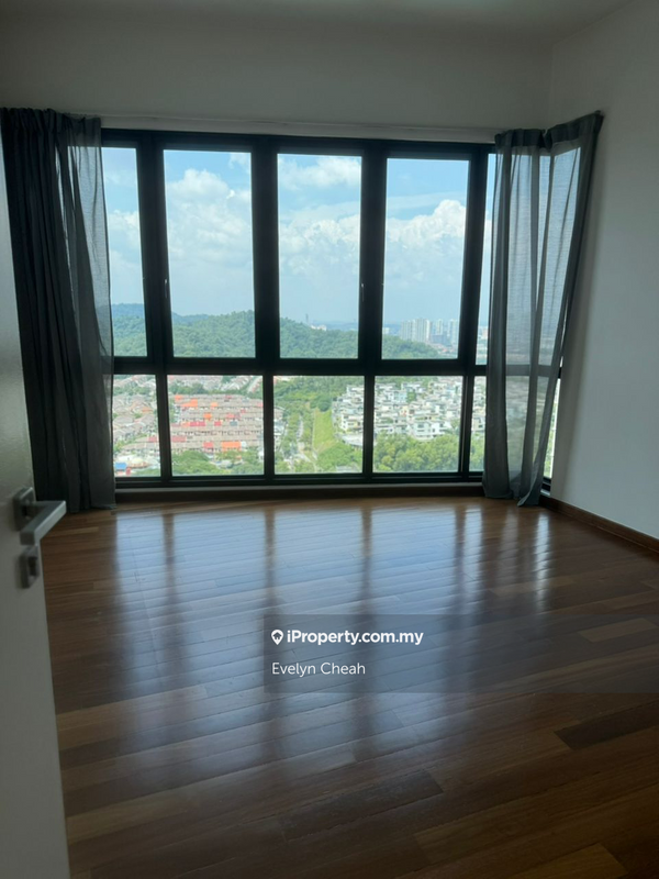 For Sale - Sky Condominium (Skyz Residence)