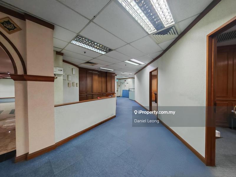 For Sale - UOA Centre Jalan Pinang