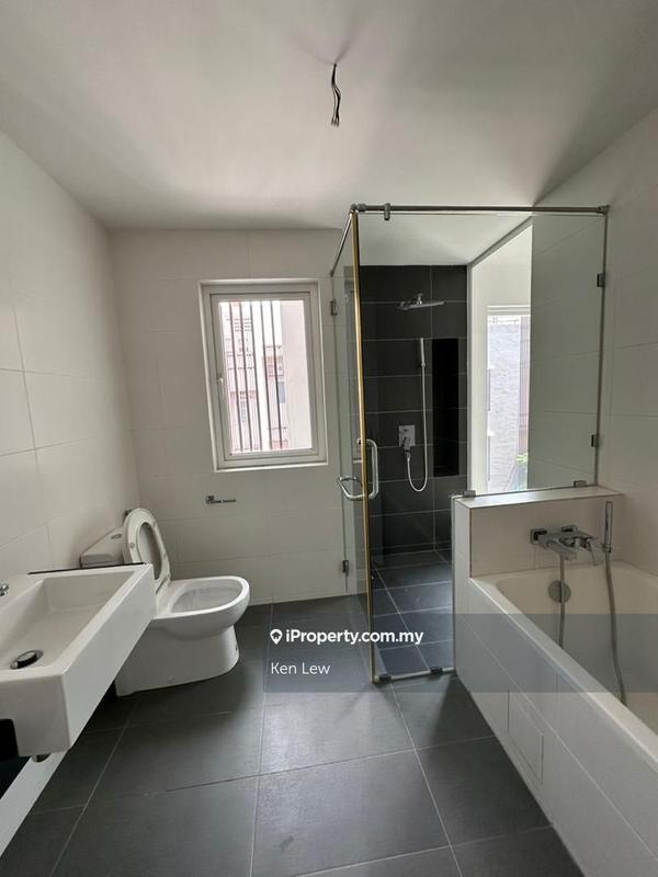 Rumah Berangkai 3 Tingkat untuk Dijual di Taman Cheras Hartamas, Cheras oleh Ken Lew - iProperty.com.my