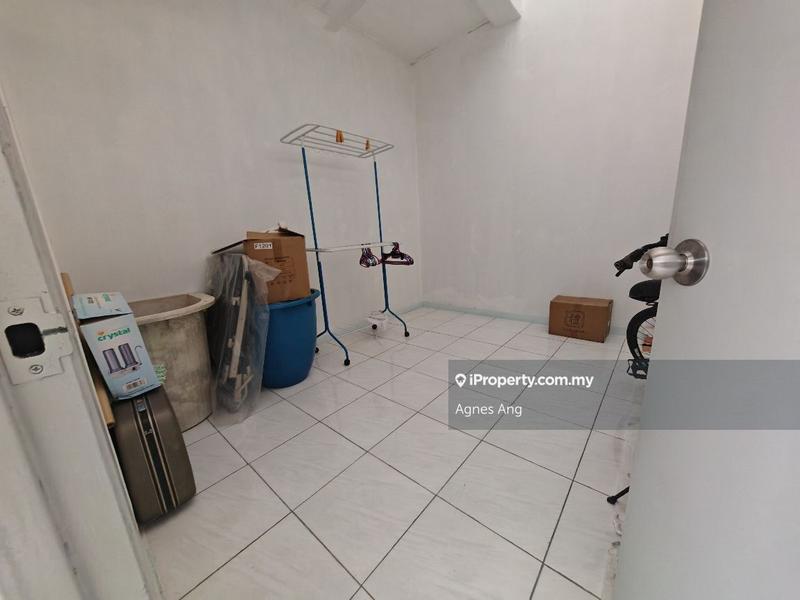 Rumah Teres 1-Tingkat untuk Dijual di Taman Sri Andalas, Klang oleh Agnes Ang - iProperty.com.my