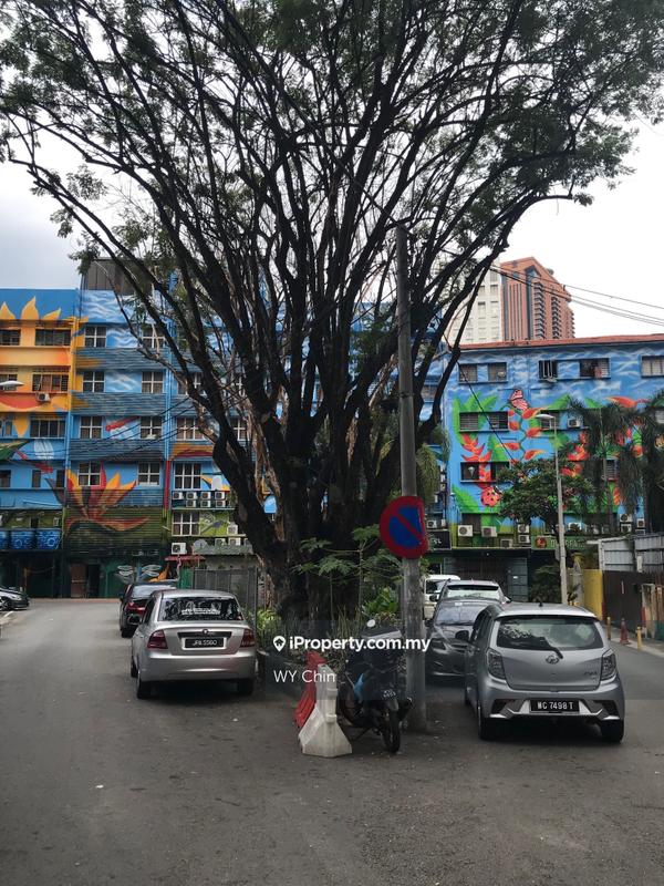 For Sale - CORNER SPACIOUS SHOP LIMITED,CHANGKAT BUKIT BINTANG,BUKIT BINTANG