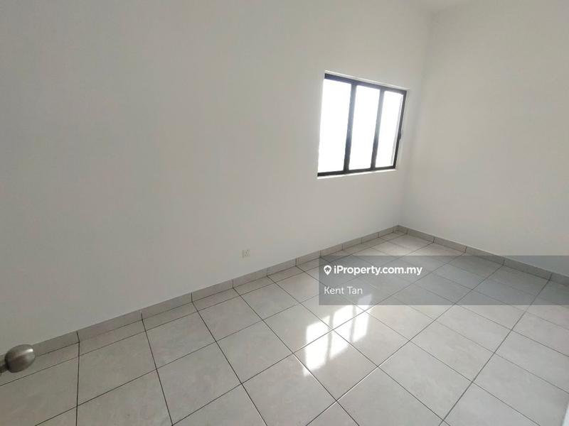 Kediaman Servis untuk Dijual di Vision City Youth City oleh Kent Tan - iProperty.com.my