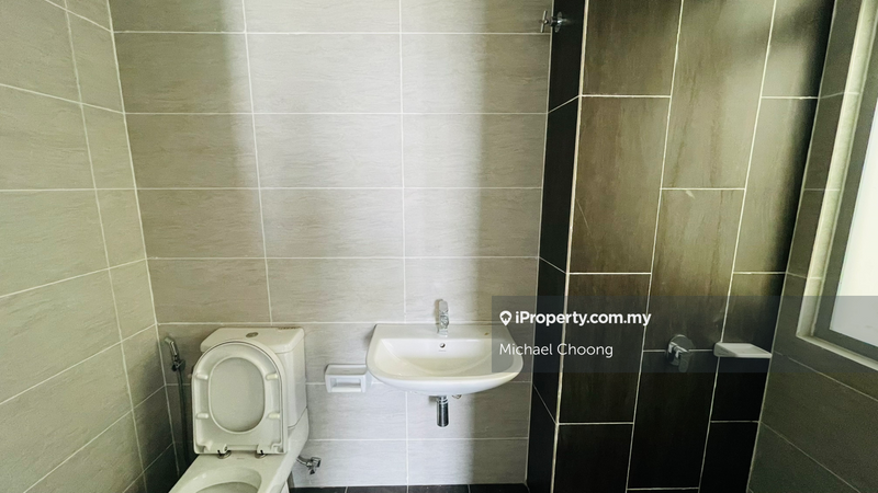 Rumah Teres 2-Tingkat untuk Dijual di D'Island Residence, Puchong oleh Michael Choong - iProperty.com.my