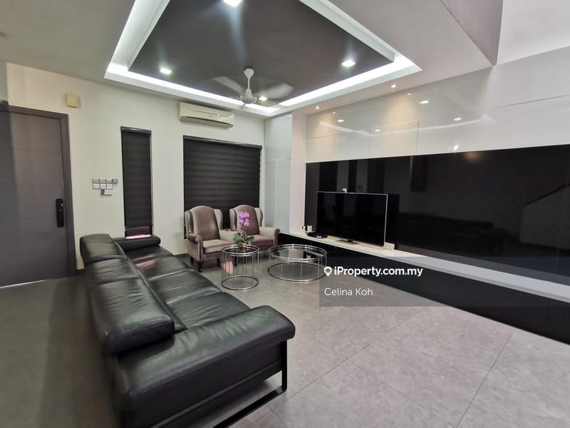 3-storey Terraced House for Sale in Valencia, Sungai Buloh by Celina Koh - iProperty.com.my