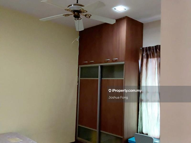 Rumah Berkembar untuk Dijual di Bandar Kinrara Seksyen 1, Bandar Kinrara oleh Joshua Fong - iProperty.com.my