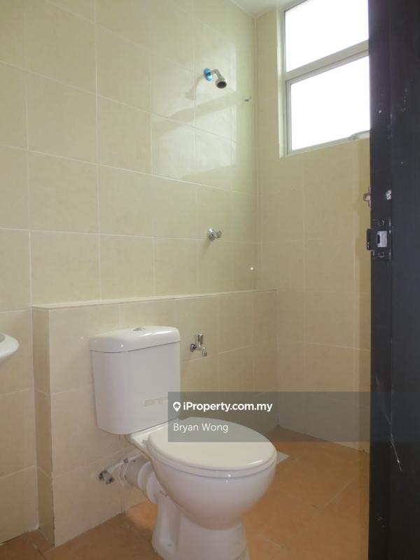 Rumah Berangkai 2 Tingkat untuk Dijual di Taman Bangi Avenue, Bangi oleh Bryan Wong - iProperty.com.my