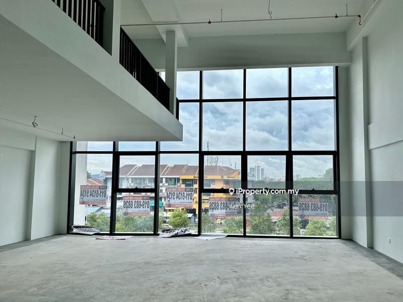 Warehouse for Sale in Kota Damansara, Petaling Jaya by Ken Yee - iProperty.com.my