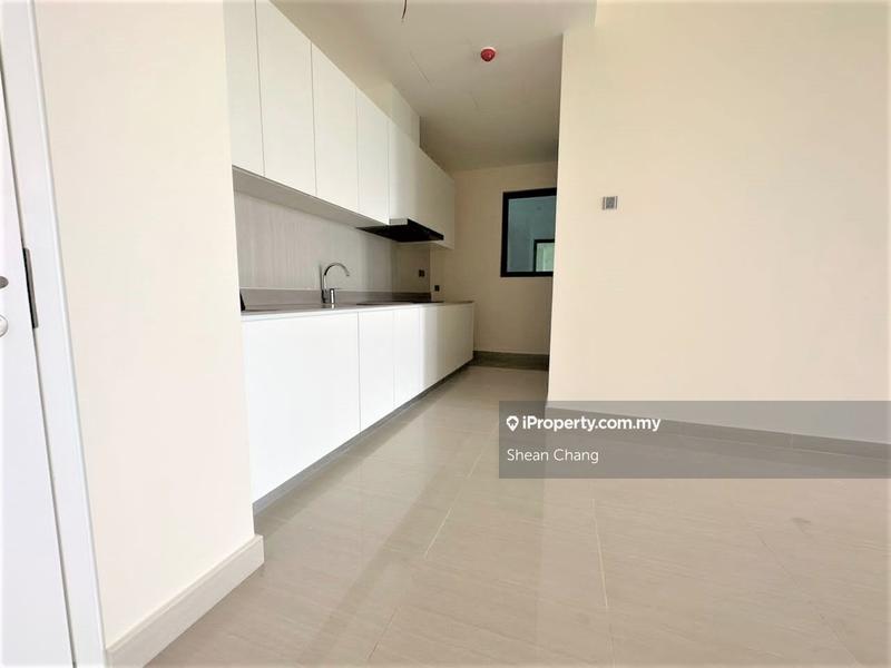 Service Residence for Sale in Senada Residence @ KLGCC Resort by Shean Chang - iProperty.com.my