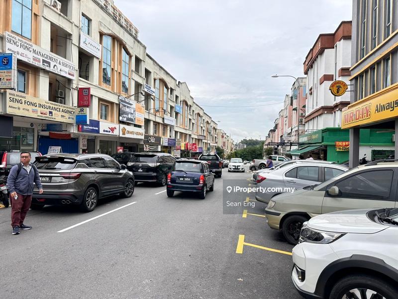 For Rent - Ground Floor Shop