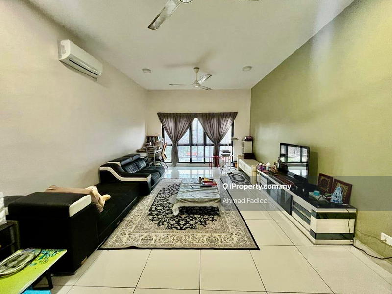 Condominium for Sale in Lake Vista Residence (Tasik Vista Residen) by Ahmad Fadlee - iProperty.com.my