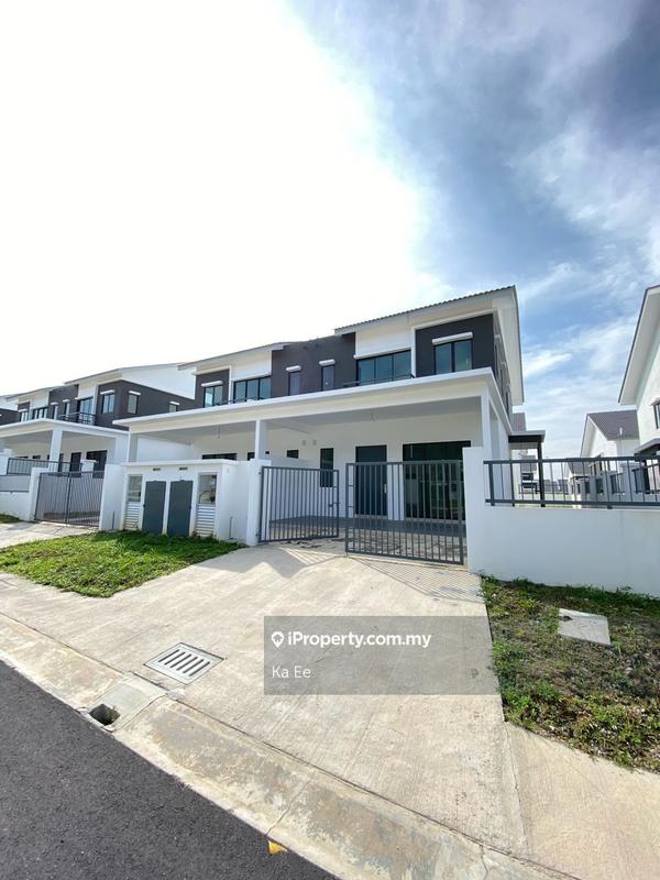 Rumah Berkembar untuk Dijual di Taman Scientex Rawang, Rawang oleh Ka Ee - iProperty.com.my