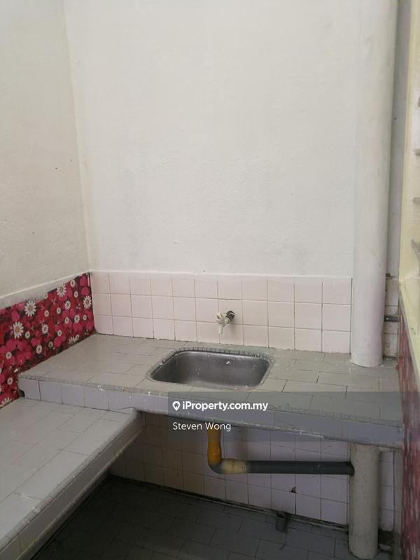 Flat for Sale in Happy Garden Flat by Steven Wong - iProperty.com.my