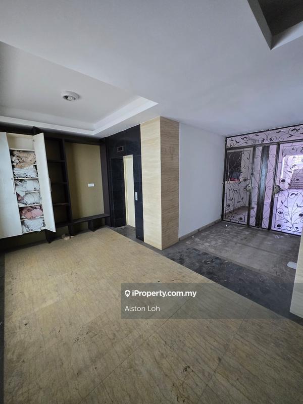 For Sale - H Residence (One Ritz Residence / Kelawai View)