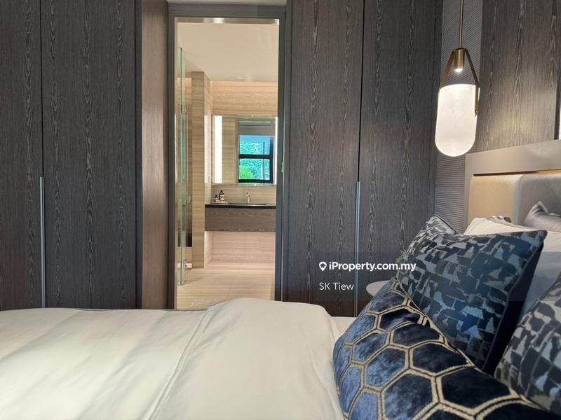 For Sale - One Eleven Menerung