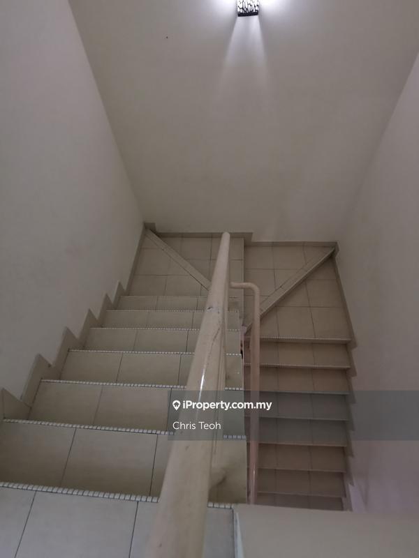 3-storey Terraced House for Sale in Bayan Lepas, Sungai Ara by Chris Teoh - iProperty.com.my