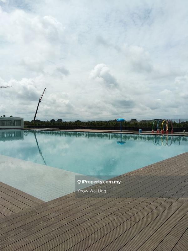 Condominium for Sale in Lakefront Residence by Yeow Wai Ling - iProperty.com.my