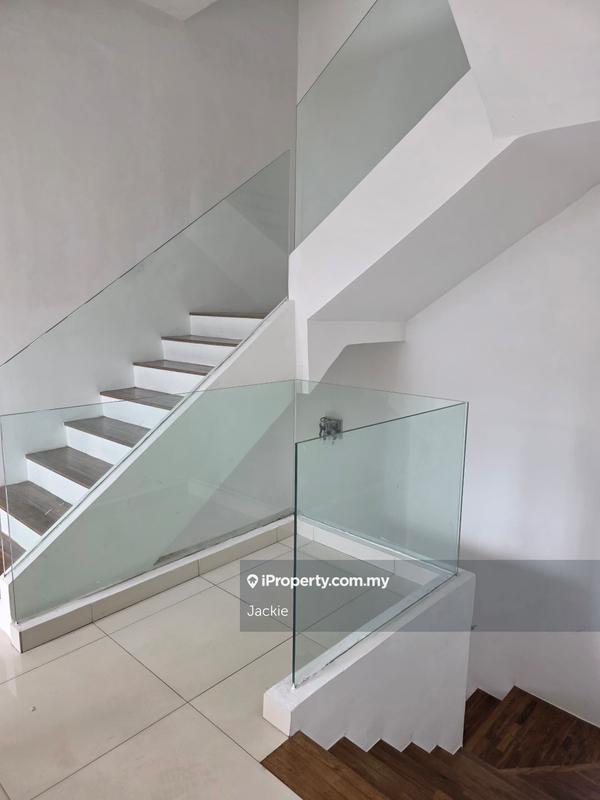 3-storey Terraced House for Sale in Setia Alam ( Anjung Sari), Setia Alam by Jackie - iProperty.com.my