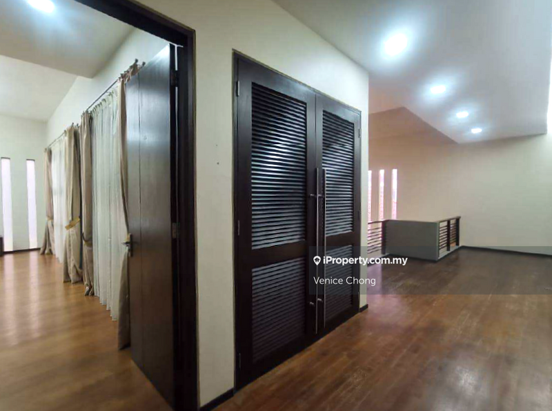 Bungalow House untuk Dijual di Bukit Gita Bayu, Seri Kembangan oleh Venice Chong - iProperty.com.my