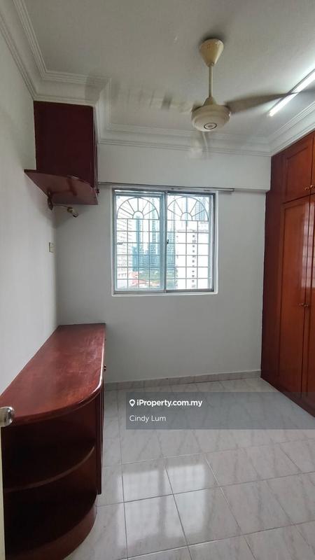 Pangsapuri untuk Dijual di Vista Angkasa oleh Cindy Lum - iProperty.com.my