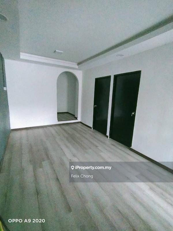 Rumah Teres 1-Tingkat untuk Dijual di Taman Rebana, Kluang oleh Felix Chong - iProperty.com.my