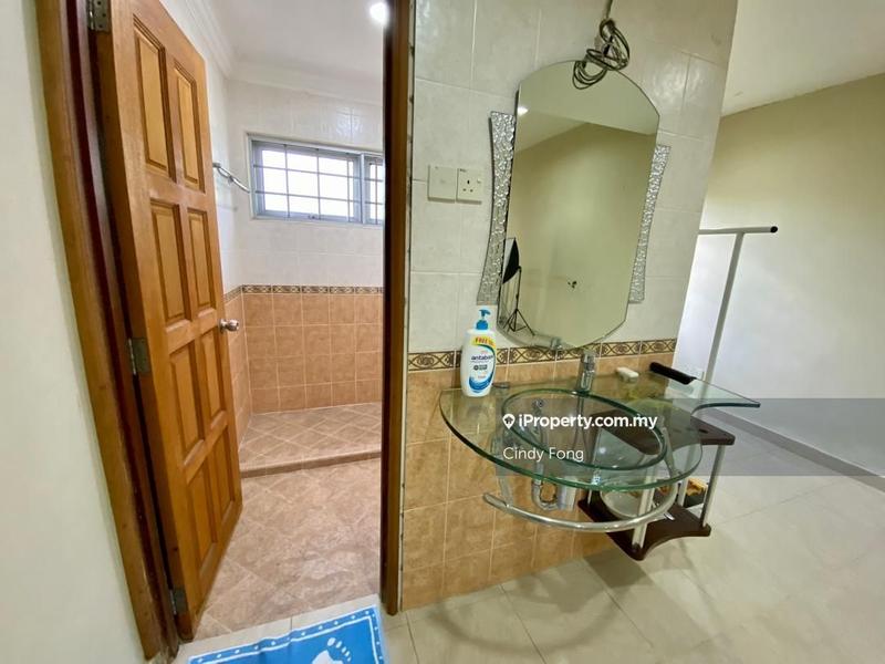 Rumah Berkembar untuk Dijual di Kelana Jaya, Petaling Jaya oleh Cindy Fong - iProperty.com.my