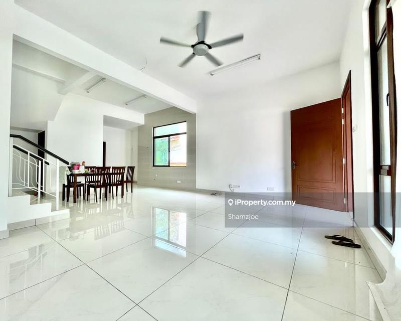 3-storey Terraced House for Sale in Semenyih, Selangor by Shamzjoe - iProperty.com.my