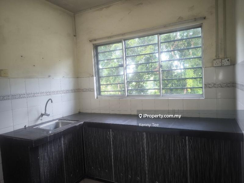 Flat for Sale in Ixora by Kenny Tee - iProperty.com.my